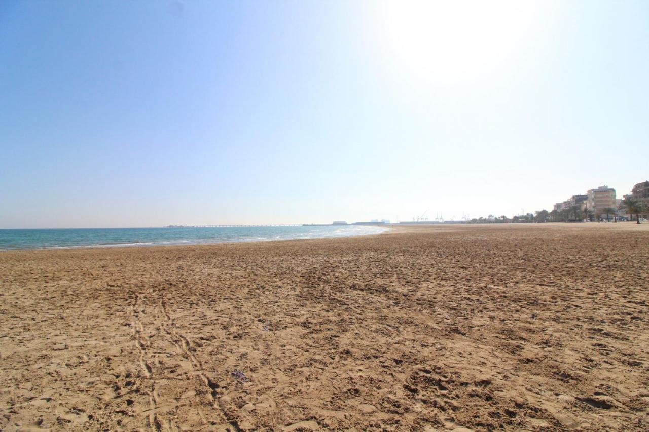 Global Properties, Los Claveles - Practico Apartamento Con Wifi En Sagunto Екстериор снимка